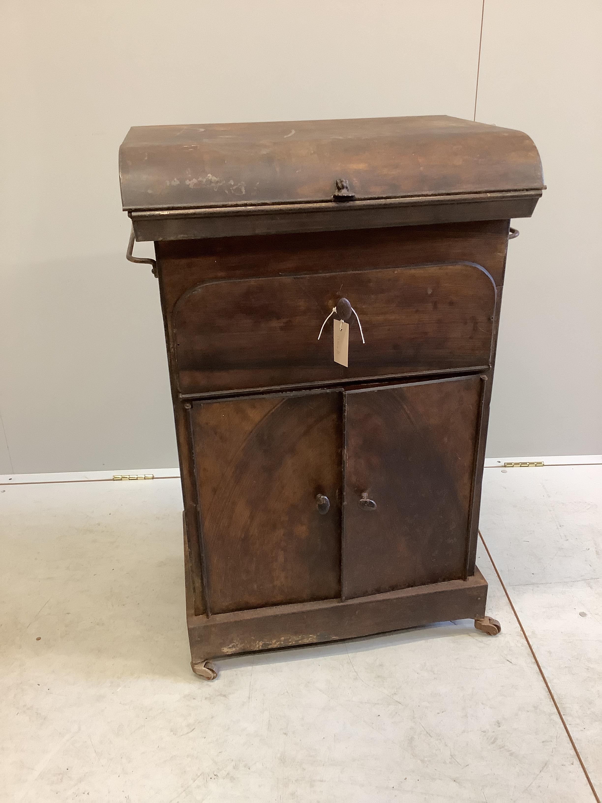 A WWI French metal campaign washstand, width 60cm, depth 43cm, height 93cm